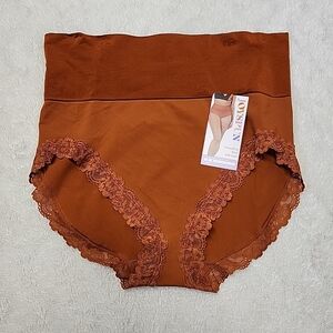 NWT Joyspun Women's Shape & Smooth Lace Trim Brief Size XXL Brown Light Support